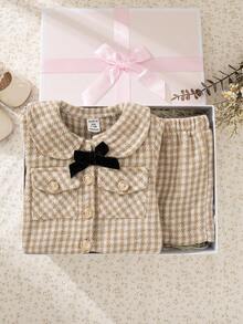 Souflis Souflis 2 pièces/Set Ensemble veste et short imprimé pied-de-poule beige style vintage français élégant, convient pour les fêtes, les sorties, les rassemblements et autres occasions. Nouvelle arrivée automne/hiver 2025 pour les filles et les tout-petits. Ensemble élégant de vêtements d'automne-hiver pour bébé fille. Ensemble 2 pièces à carreaux mignon style vintage pour les tout-petits filles, tenue scolaire d'automne - Beige - Voir 5