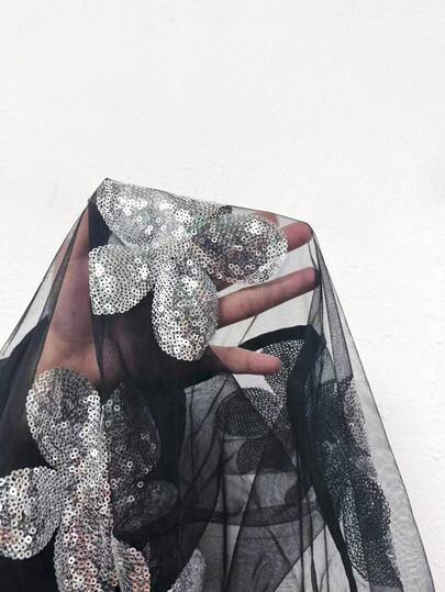 Rometta Büyük Beden Kadın Çiçek Desenli 3D File Fener Kollu Zarif Bluz