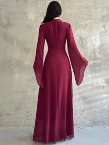 Firerie Robe longue élégante et minimaliste pour femmes, col asymétrique froncé, ourlet inégal, manches évasées, couleur bordeaux, convient pour les occasions formelles et la rentrée scolaire