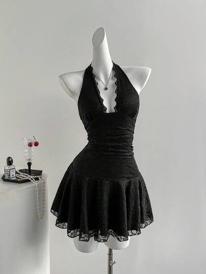 Sweetra 露背蕾丝边拼接酒红色性感优雅连衣裙