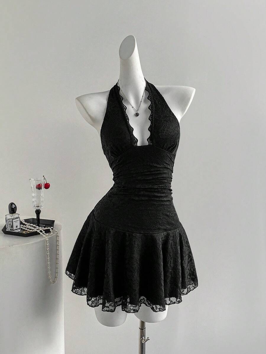 Sweetra 露背蕾丝边拼接酒红色性感优雅连衣裙 - 黑色 - 查看 1