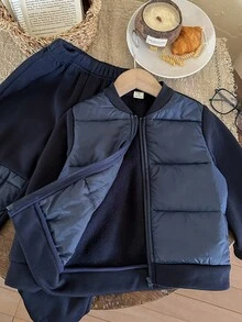 SHEIN 2 件套年轻男童休闲绗缝夹克长袖外套和运动裤套装，舒适通勤、上学、日常休闲，适合儿童服装、年轻男孩服装、返校、生日派对、晚会、婚礼、洗礼、开学典礼，适合运动、秋冬，羊毛，加厚 - 藍色 - 查看 4