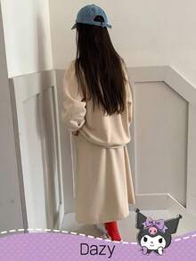 DAZY HELLO KITTY AND FRIENDS | SHEIN 少女圆领针织长袖抓绒卫衣及半裙两件套，秋冬款 - 卡其色 - 查看 2