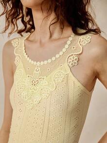 Chiquease Women's Contrast Lace Embroidered Fitted Camisole - Pale Yellow - View 5