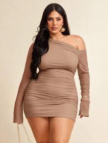 SHEIN BAE Đầm ôm sát tay dài cổ lệch màu đen cỡ lớn dành cho nữ, gợi cảm và phù hợp cho các dịp thường ngày, đi chơi, hẹn hò, trà chiều, nghỉ mát, xuân/hè, trở lại trường học, đi làm - Màu Khaki - Xem 5