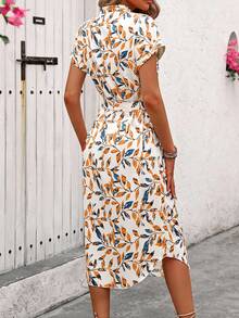 SHEIN Clasi Cut-Out V-Neck Belted Allover Print Short Sleeve Summer Dress - Multicolor - View 2