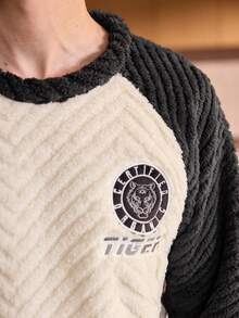 Manfinity Underwear&Sleepwear Basics 2 piezas Conjunto de pijama de felpa esponjosa para hombres, conjunto de ropa de dormir suave y cómoda de corte holgado, ropa de otoño e invierno, acogedor - Multicolor - Ver 5