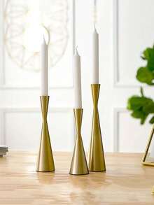 1 pièce Bougeoir de taille dorée, décoration parfaite pour la table de salle à manger, photoshoot de dîner aux chandelles, atmosphère romantique pour anniversaire de mariage, décoration de table de salon à la maison, décoration d'Halloween, du Nouvel An, cadeaux, décoration de maison pour la remise des diplômes, décorations de Noël pour la chambre