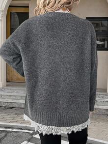 EMERY ROSE 1 pièce Femmes Pullover élégant à manches longues avec encolure en V et garniture en dentelle, épaules tombantes, grande taille - Gris - Voir 2
