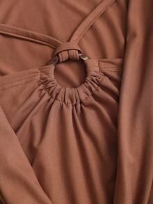 Sweetra 女士纯色圆环连接长袖褶皱时尚T恤 - 棕色 - 查看 5