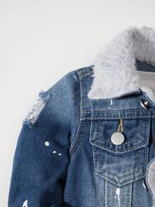 SHEIN 男婴牛仔裤，开学季秋冬新品，休闲可爱，做旧处理，修身剪裁，日常休闲时尚，中蓝色牛仔布，男婴牛仔夹克 - 中等水洗藍 - 查看 6