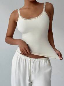 FavEase Apricot Knitted Fleece Ribbed Contrast Lace Trim U-Neck Fitted Camisole, Fashionable, Minimalist, Elegant, Cute, Comfortable For Home, Outdoor, Daily, Date, Versatile For Women In Autumn/Winter - Apricot - View 4