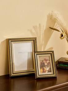 Cirelle 1 件独特的北欧图案皇家风格相框，采用斯堪的纳维亚树脂材质制成。照片展示框，适合作为乔迁派对和周年庆典的礼物。灵感源自复古风格，这款 5 英寸/8 英寸/A4 尺寸相框非常适合家居装饰。 - 彩色 - 查看 4