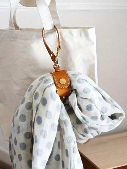 1/2Pcs Towel Silk Scarf Glove Storage Strap Outdoor Portable Scarf Storage Clip Simple Storage Clip, Organizer Clips - Multi-Purpose Bag Clip, Glove Holder, Scarf & Hat Keeper With Loop Strap - Secure Attachment For Handbags, Purses, Travel