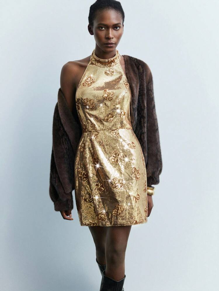 SHEIN Maija Vestido Curto Sereia Dourado com Decote Halter, Costas Abertas e Lantejoulas Florais, Sexy e Fashionável para Festa Urbana