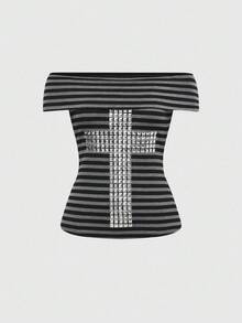 ROMWE Grunge Punk Conjunto de 2 piezas con top hombros descubiertos con rayas, remaches y diseño cruzado, y mini shorts de talle súper bajo, en estilo punk sexy Y2K - Multicolor - Ver 2