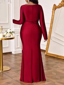 SHEIN Lady 秋冬优雅派对婚礼鸡尾酒会演唱会/音乐节红色针织金属露肩美人鱼荷叶边长袖大码连衣裙 - 酒紅色 - 查看 2