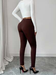 Elenzga 女士优雅咖啡棕色牛奶丝复合毛绒面料高端设计仿门襟金属纽扣装饰打底裤，小众设计百搭紧身时尚裤，适合秋冬 - 咖啡棕 - 查看 2