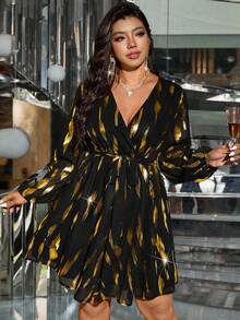 Rometta Große Größen Elegantes Kleid für Damen mit metallischem Folienprint, überlappender V-Ausschnitt und Laternenärmeln