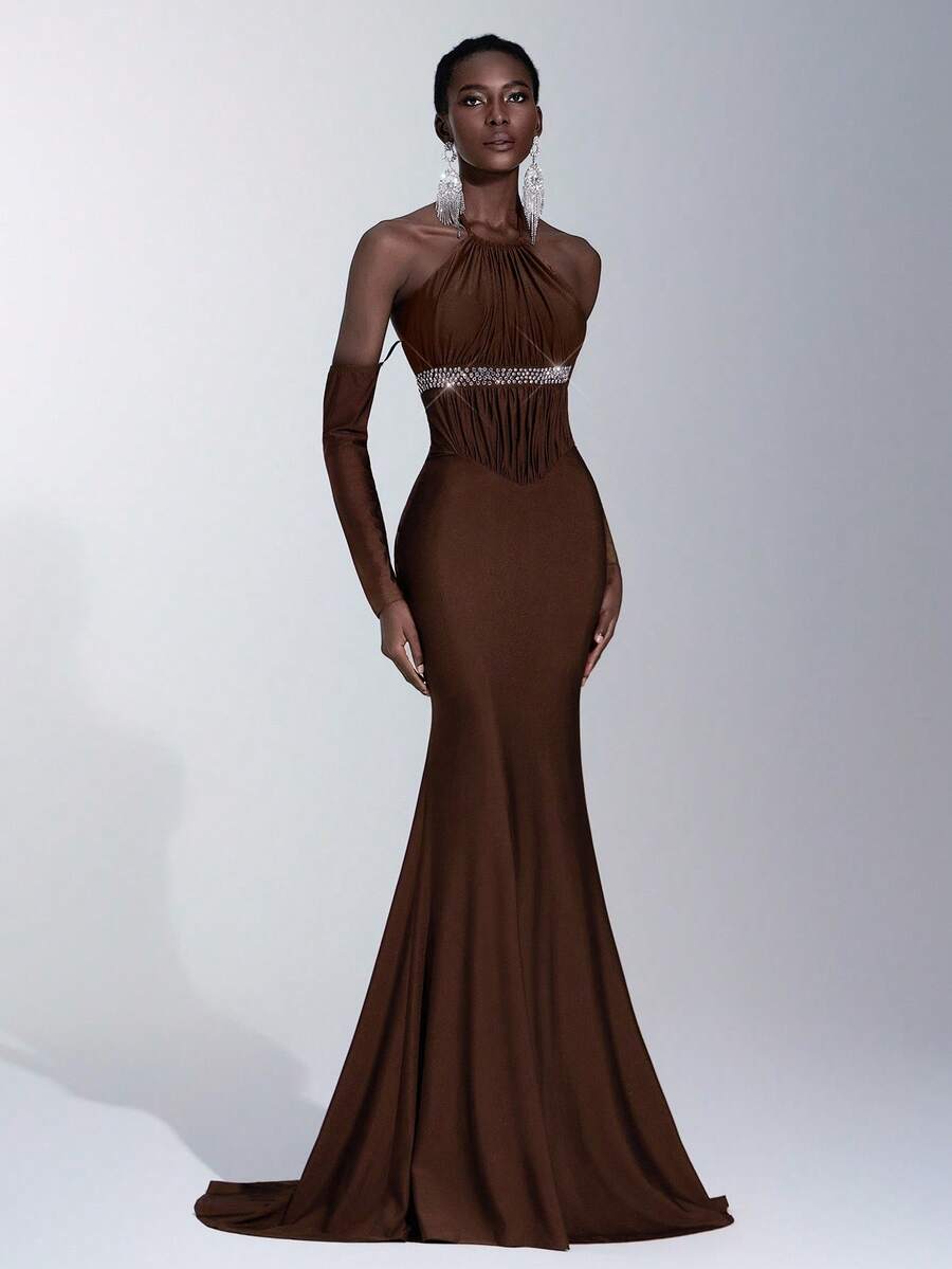 Elitara 优雅的手工褶皱纹理水钻装饰修身喇叭裙摆连衣裙，适合时尚盛会、正式晚宴、商务活动、舞会、鸡尾酒会、节日、宴会及其他女士正式场合。 - 咖啡棕 - 查看 1