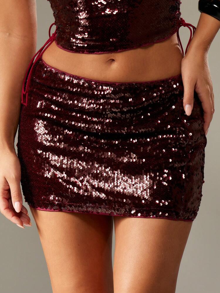 MISSGUIDED Burgundy Sequin Mini Skirt Club Party Festival Holiday Evening Night Out Glitter