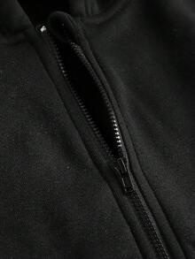 SHEIN Tween 女童秋冬黑色连帽宽松短款保暖内衬拉链连帽衫和运动裤两件套服装，带心形印花的休闲街头服饰