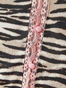 lacRébo 斑马纹长袖上衣，粉色蕾丝边和纽扣开口，秋季女装，秋季服装，秋季女装，秋冬 - 彩色 - 查看 9