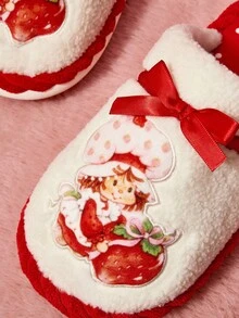 Strawberry Shortcake X SHEIN Dép đi trong nhà thời trang & dễ thương họa tiết chấm bi thêu hình dâu tây, chống trượt, dành cho nữ và bé gái, chất liệu mềm mại, ấm áp, đế bền chắc, thích hợp cho phòng ngủ, phòng máy lạnh, mùa xuân và mùa thu, quà tặng ý tưởng - Đỏ - Xem 3