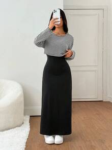 SHEIN PETITE Bộ 2 áo thun dài tay cổ tròn in họa tiết sọc dành cho nữ và váy không tay màu đen, size nhỏ - Đen và trắng - Xem 5