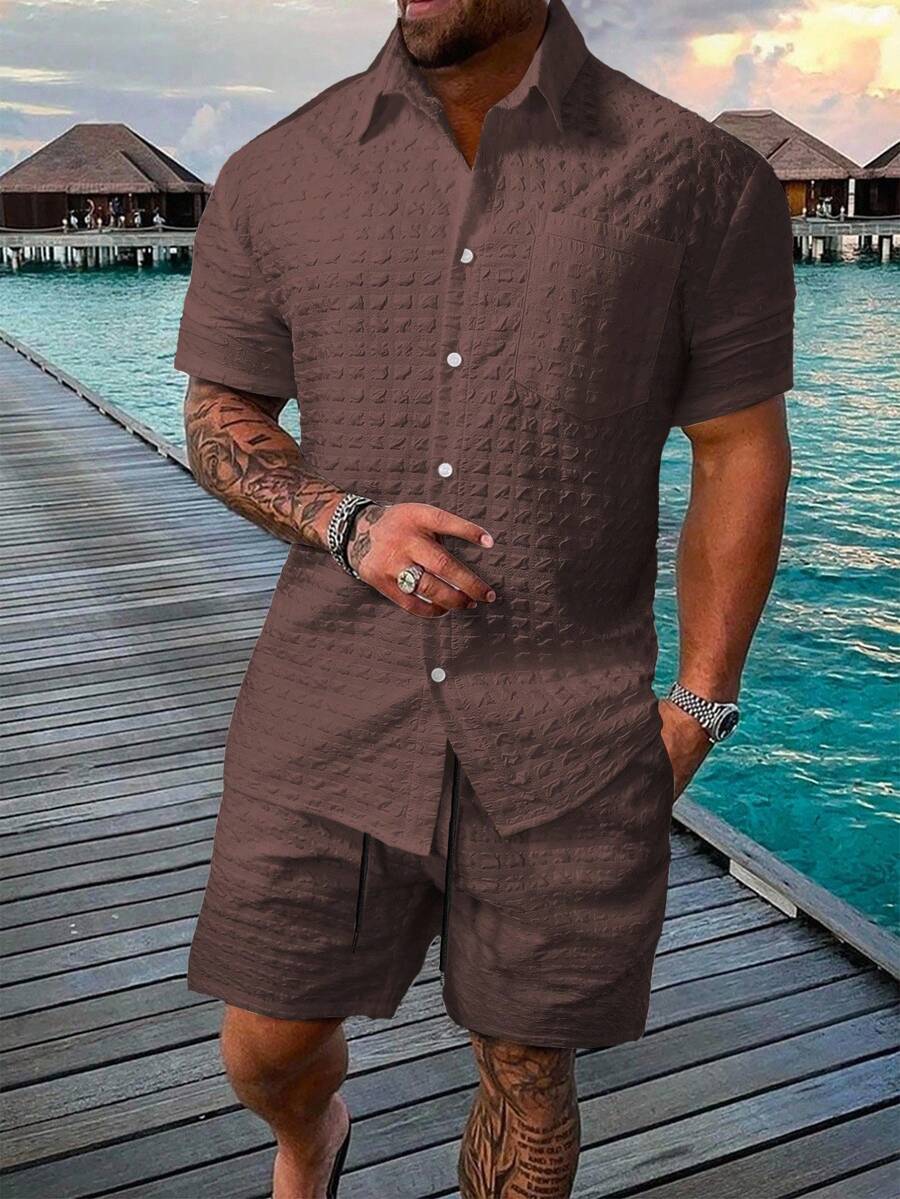 Manfinity RSRT 2 件男士夏季休闲度假简约纯色纹理面料短袖衬衫和抽绳腰短裤套装 - 棕色 - 查看 1