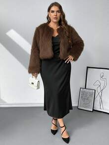 SHEIN Privé Plus Size Women Winter Solid Color Long Sleeve Fashionable Faux Fur Collar-Less Jacket Brown Jacket Women Faux Fur Coat Fur Jacket Crop Jacket, Brown For Women