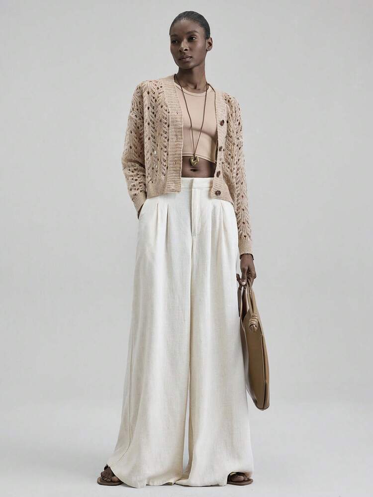 Wool Material 2025 New Arrival Loose Fit Crew Neck Long Sleeve Knit Cardigan For Women, Khaki Color, Wool Blend Yarn, Semi-Sheer Jacquard Knit, Modern Urban Style, Business Casual, Commuter, Daily Wear, Autumn Bohemian Style Vacation Wear, Summer Ins Celebrity Same Style Vacation Style, Exotic Atmosphere, Country Concert, Western Style Clothing, High-Grade Fabric, Comfortable And Breathable High-End, Elegant, Old-Fashioned Cruise Clothing