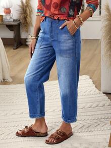 EMERY ROSE Jeans casuales de mujer con pierna entallada y lavado