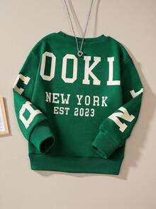 SHEIN Explorewe Young Girl Slogan Graphic Sweatshirt - Green - View 9
