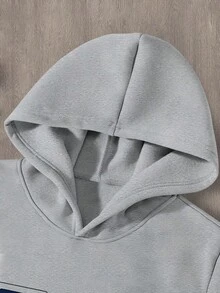 Manfinity Homme 男士两件套保暖休闲卫衣和运动裤套装，印有数字23和盾牌图案，适合冬季、秋季穿着，是送给男士、男友的理想礼物，也是秋季男士穿搭、舒适秋冬装扮的完美选择。 - 灰色 - 查看 5