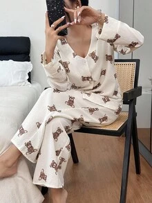 SHEIN 泡泡雪纺小熊印花V领上衣长裤睡衣套装，泰迪熊睡衣套装，咖啡色睡衣，秋冬两件套睡衣套装 - 杏色 - 查看 3