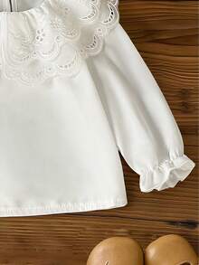SHEIN 女婴优雅蕾丝刺绣双层彼得潘领长袖休闲公主衬衫，适合度假、旅行、派对、生日礼物、春秋、日常装扮，必备单品 - 白色 - 查看 4
