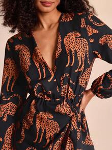 CAJUNI 女士休闲豹纹不对称 V 领短款连衣裙，长袖，适合度假、音乐节、万圣节 - 秋季 - 彩色 - 查看 8