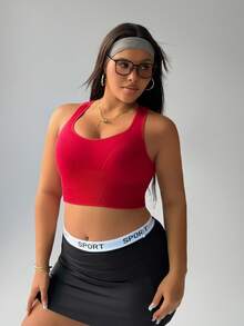 Rhythm Era 大码纯色宽肩带无袖短款合身休闲运动文胸 - 酒紅色 - 查看 4