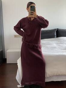 DAZY 女式纯色系带领流苏下摆毛衣和针织裤休闲两件套，秋冬 - 酒紅色 - 查看 4