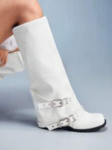 CUCCOO GRLICON Botas de plataforma hasta la pantorrilla para mujer con decoración de cinturón, punta cuadrada, adecuadas para festivales de música, Halloween, Navidad, fiestas, estilo Y2K - Blanco - Ver 4