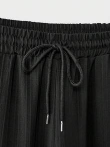 Manfinity Hypemode Men Plus Size Solid Plisse Lapel Collar Shirt And Pants Set - Black - View 8