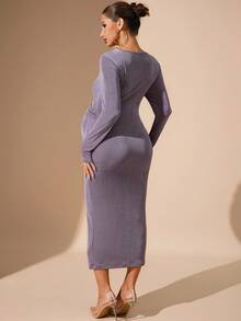 MaterniChic Robe de maternité ajustée de couleur unie élégante pour soirée