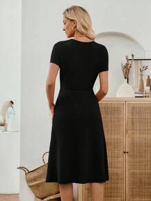 EMERY ROSE Women's Black Lace Patchwork Elegant Party Mid-Length Dress - Black - View 2