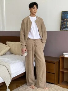 DAZY Conjunto de Roupa de Descanso Masculina com Top e Calça na Cor Cáqui Sólida, Pijama de Outono, Roupas de Outono e Inverno - Caqui - Visão 6
