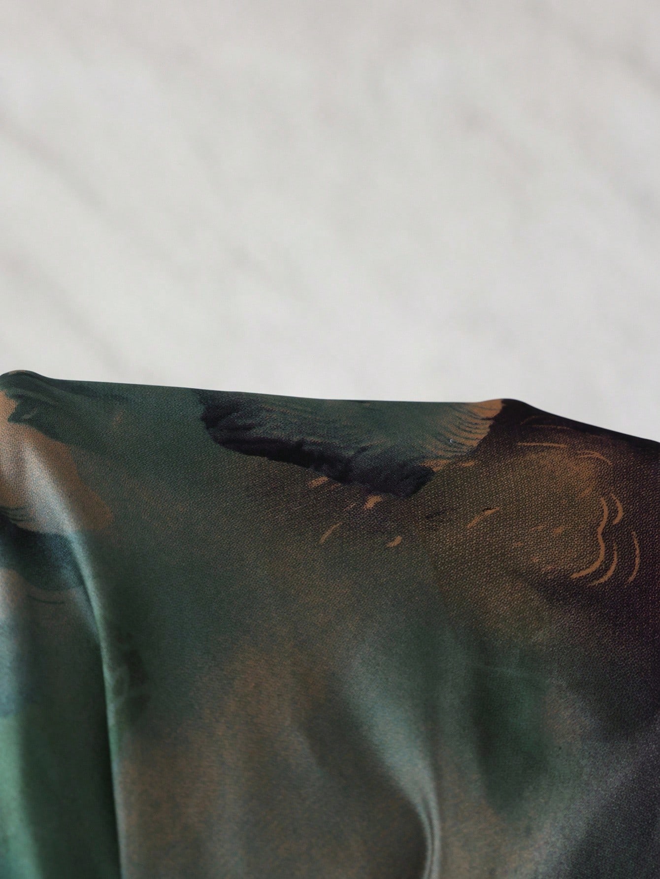 Modelyn فستان نسائي أنيق بأكمام واسعة وطبعات زهرية