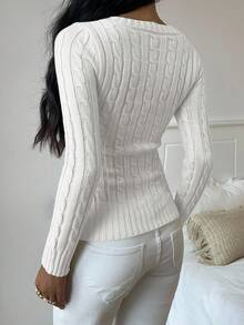 SHEIN EZwear Suéter de mujer con bordado de oso, de cuello en V, de manga larga, suéter con bordado de oso Teddy, suéter de punto de cable, suéter blanco, jersey para mujer, jersey blanco, ropa de otoño e invierno para mujer