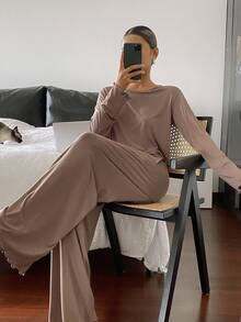 DAZY Simple & Comfortable Solid Color Wavy Hem Knit Loungewear Set For Women , Cozy Outfit Fall Winter Clothes - Khaki - View 4