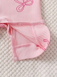 SHEIN 情人节新生儿爱心印花连体衣，舒适针织休闲连体衣，配发带，秋冬季款 - 粉色 - 查看 7