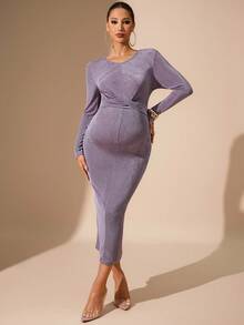 MaterniChic Robe de maternité ajustée de couleur unie élégante pour soirée